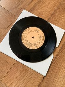 Dusty Springfield - Your Love Still Brings Me To My Knees - 7" Single