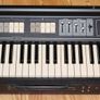 Roland RS 202 for sale Image 3