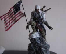 Assassins Creed Connor Statue Freedom 2012