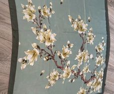 Beautiful patterned light scarf long new