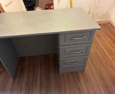 Dressing table grey