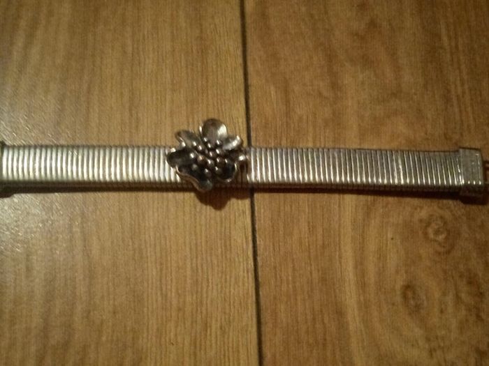 Upcycled Flower bracelet