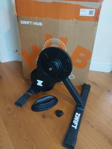 Zwift hub one turbo trainer
