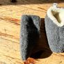 Sheep by the Sea unisex slippers Image 2