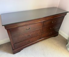 Chest of Drawers with Glass Top