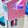 Barbie dreamhouse Image 2