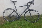 Cube attain road bike