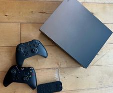 Xbox One X 1TB (Gold Rush Special Edition)