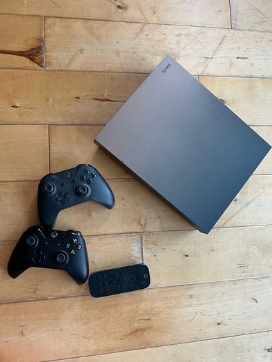 Xbox One X 1TB (Gold Rush Special Edition)