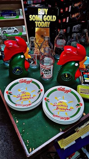 1990's Kellogs collectable Bowls