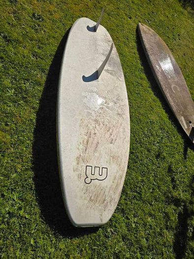 windsurf