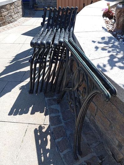 garden table chairs,all in perfect condition,
