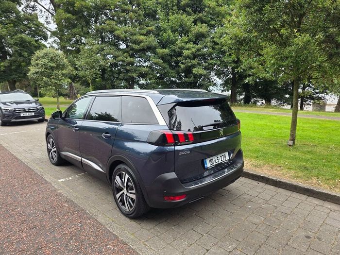 Peugeot 5008 Allure 2018