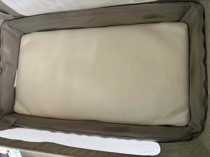 Snuz pod 4 Bedside cot