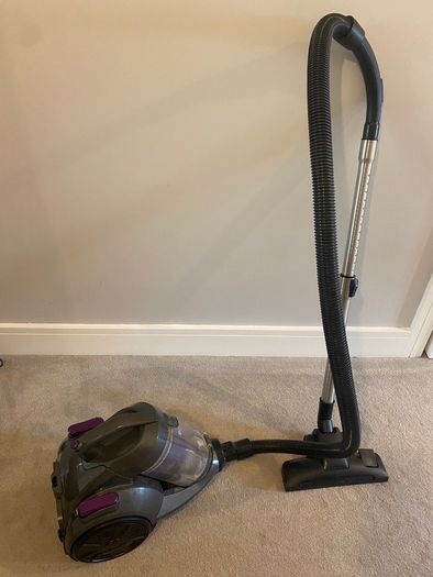 Vacuum cleaner
