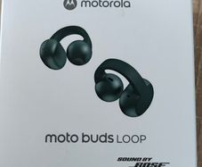 Motorola earbuds