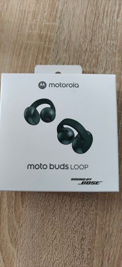 Motorola earbuds