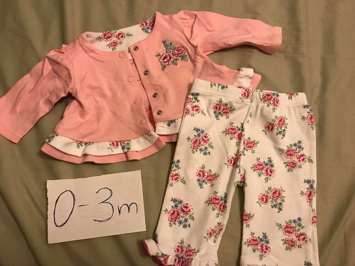baby girl 0-3m  bundle -25 items