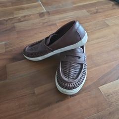 Kids shoes