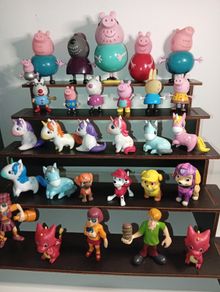 Collection Of Childrens Toy Figures Peppa, Paw Patrol Scooby Doo Etc Good Used Order