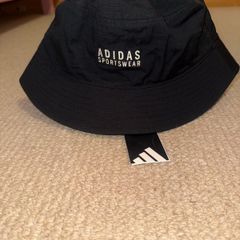 Adidas women black bucket hat brand nee
