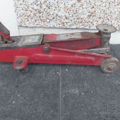 Hydraulic trolley jack