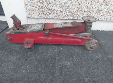 Hydraulic trolley jack
