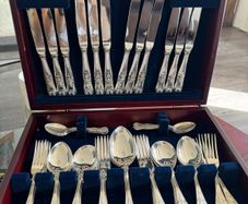 Newbridge Silverware Collector Suite 44pc Cutlery Canteen