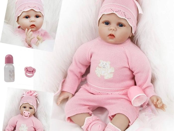 Realistic Reborn Dolls Baby Girl 22inch 55cm Soft Vinyl Silicone Real Life Baby Dolls Looking Newborn Reborn Dolls Toddler Baby Girl Toy Best Xmas Gift (FREE POSTAGE)