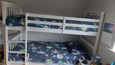 Bunk Beds - single with bedding
