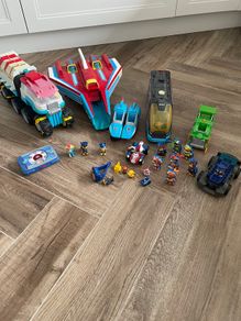 Selection of Paw patrol vehicles & toys