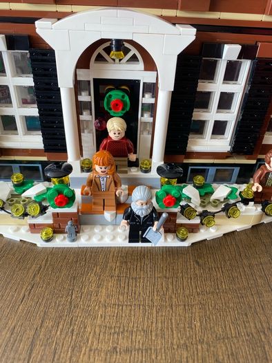 Lego Home Alone Set 21330