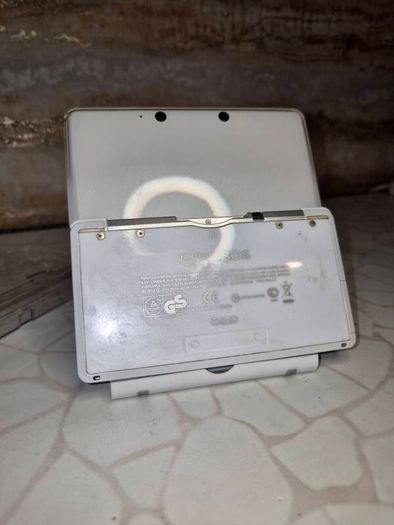 3ds moded 32 gb working tested no charger