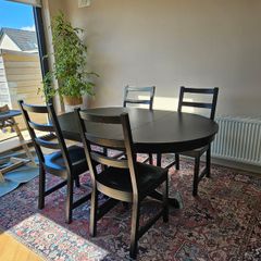 Lovely, Solid Black Dining Table and Chairs
