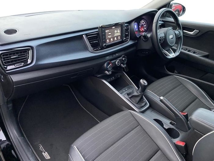 2020 Kia Rio breaking