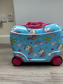 kids ride along suitcase