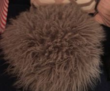 Seat Cushion, Luxurious Fur Chair Pad Super Soft Car Seat Cover Non-Slip Natural Wool Rugs Office Desk Chair Stool Cushion