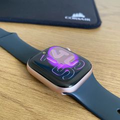 Apple Watch Series 11 in excellent condition