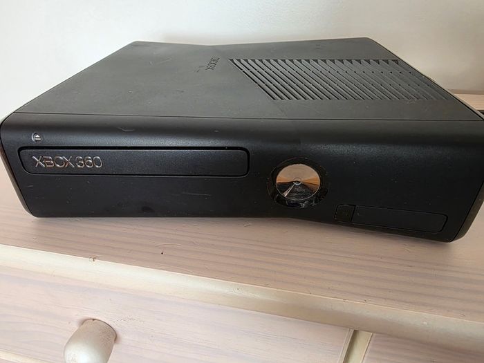 Xbox 360s