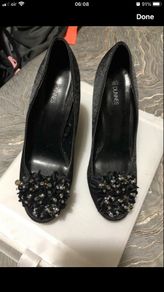 Ladies stunning shoes size 5