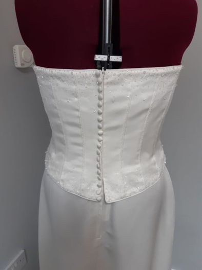 wedding dress