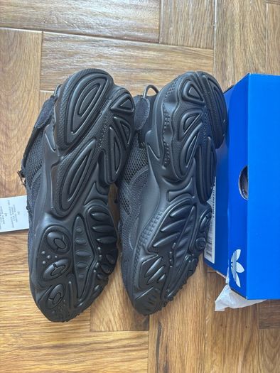 Adidas runners UK 5.5