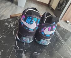 nike unvrs