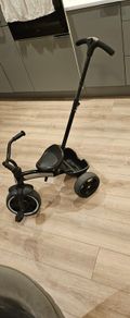 Title: Kids 3-Wheel Tricycle with Parent Push Handle Excellent Condition