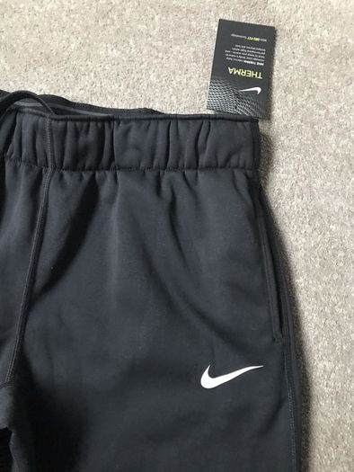 New Nike girls thermal bottoms - Size Large