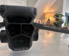DJI Mavic 3 Cine Premium Combo ProRes, 1TB SSD, RC Pro Controller, 3 Batteries