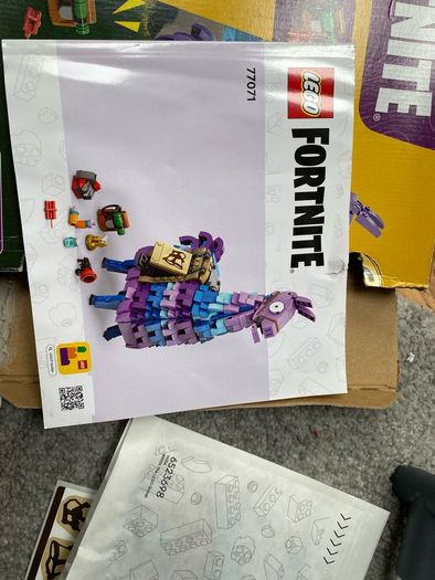 Lego Fortenite Supply Llama set