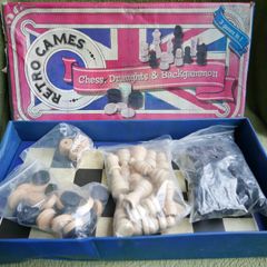 Retro Games 3 In 1 Chess, Backgammon & Draughts Set Board Games