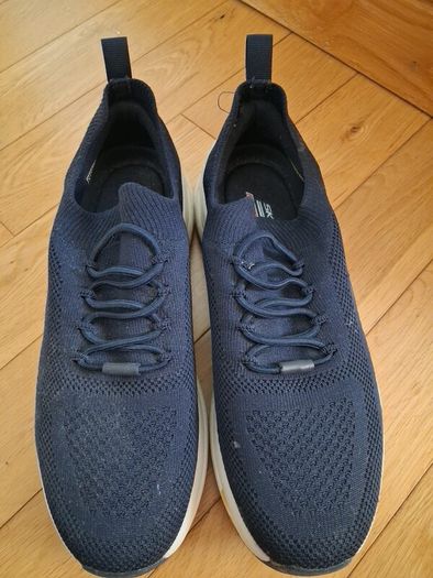 Sketchers Bob Slip on Navy never worn