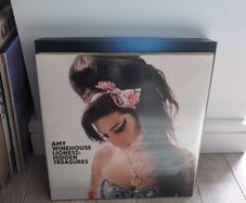 Amy Winehouse - Lioness: Hidden Treasures (2xLP, Album, RE) Vinyl